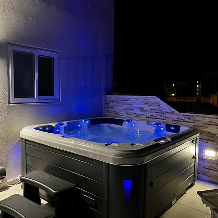 דירות סיינט פול ביי Poseidon Court Penthouse Superior מראה חיצוני תמונה
