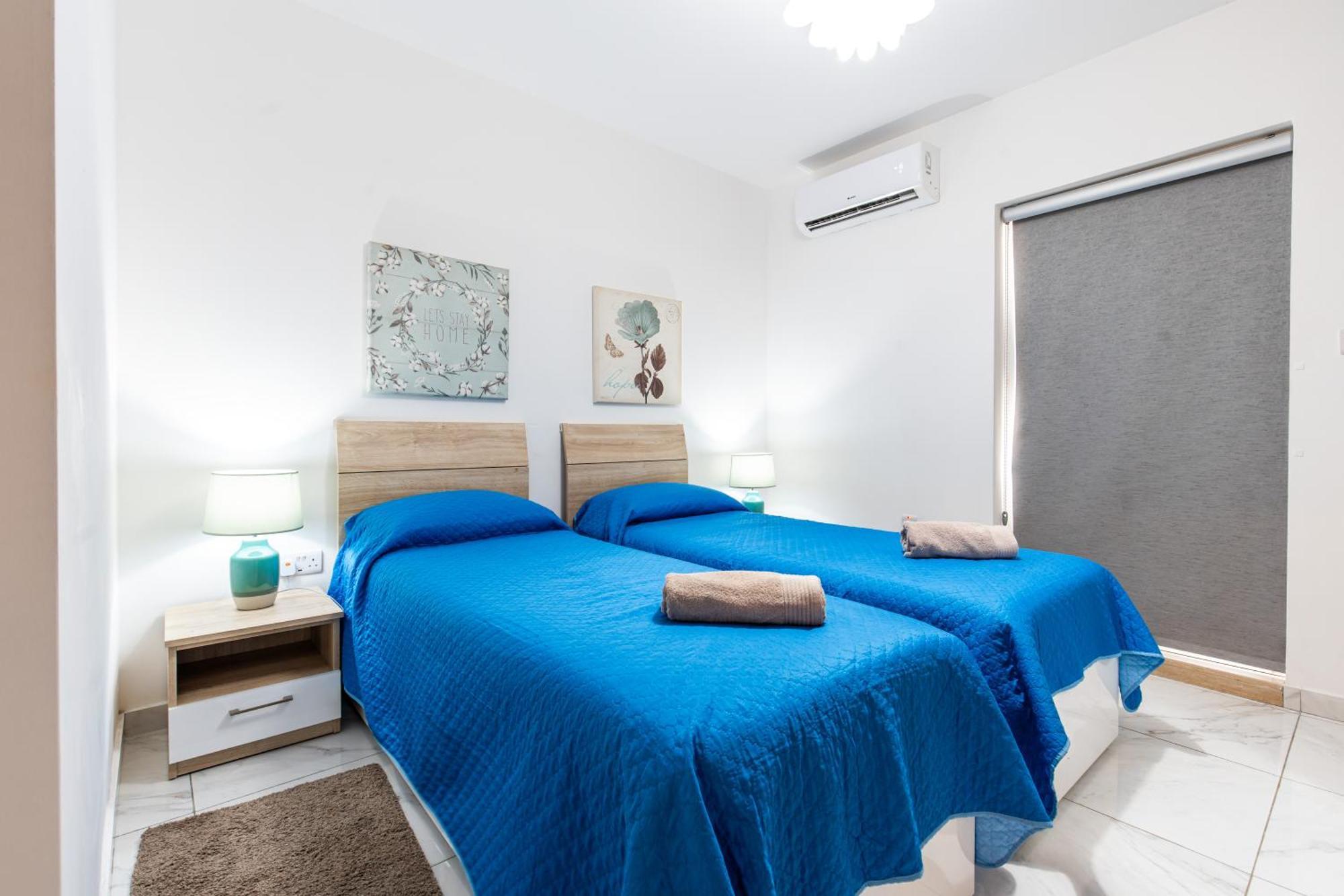 דירות סיינט פול ביי Poseidon Court Penthouse Superior מראה חיצוני תמונה