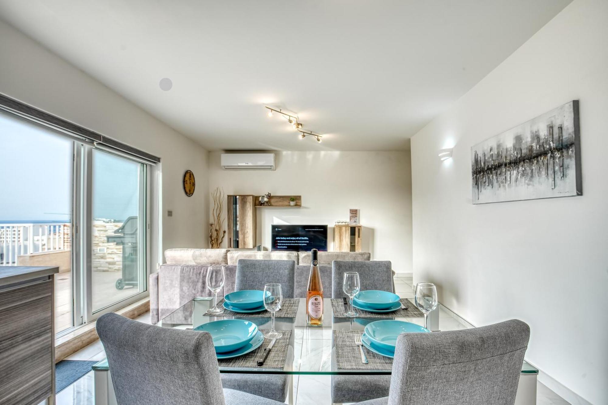דירות סיינט פול ביי Poseidon Court Penthouse Superior מראה חיצוני תמונה