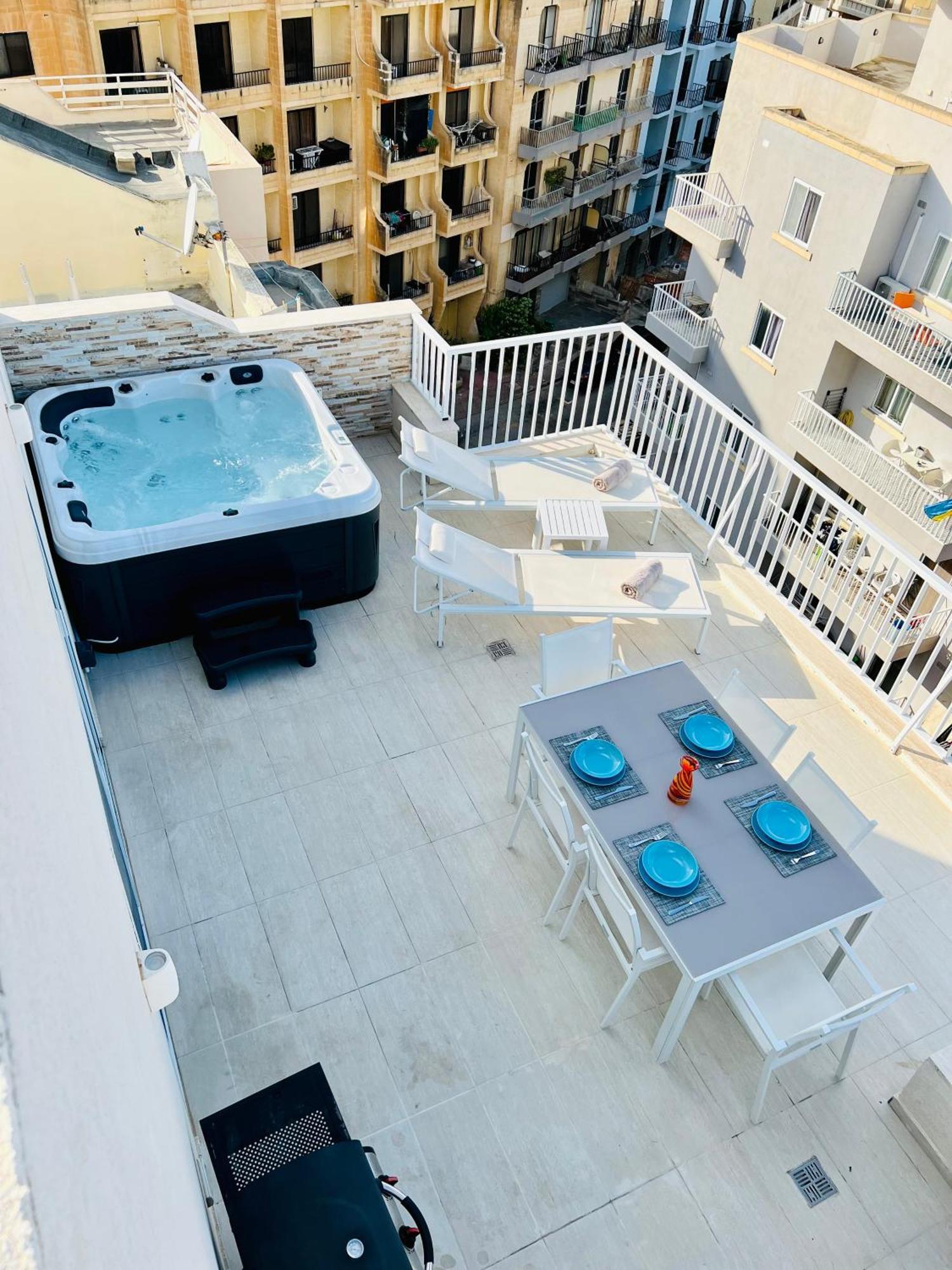 דירות סיינט פול ביי Poseidon Court Penthouse Superior מראה חיצוני תמונה