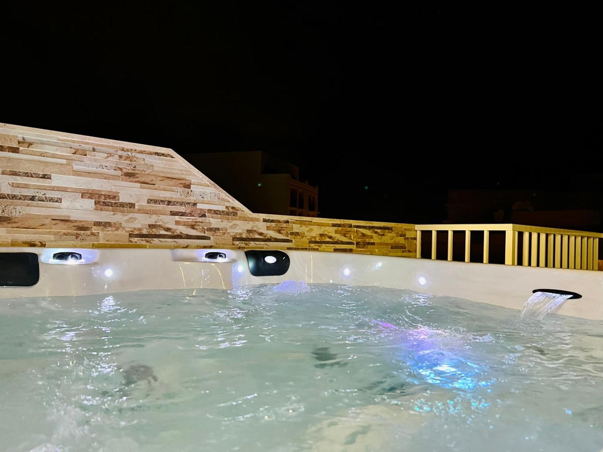 דירות סיינט פול ביי Poseidon Court Penthouse Superior מראה חיצוני תמונה